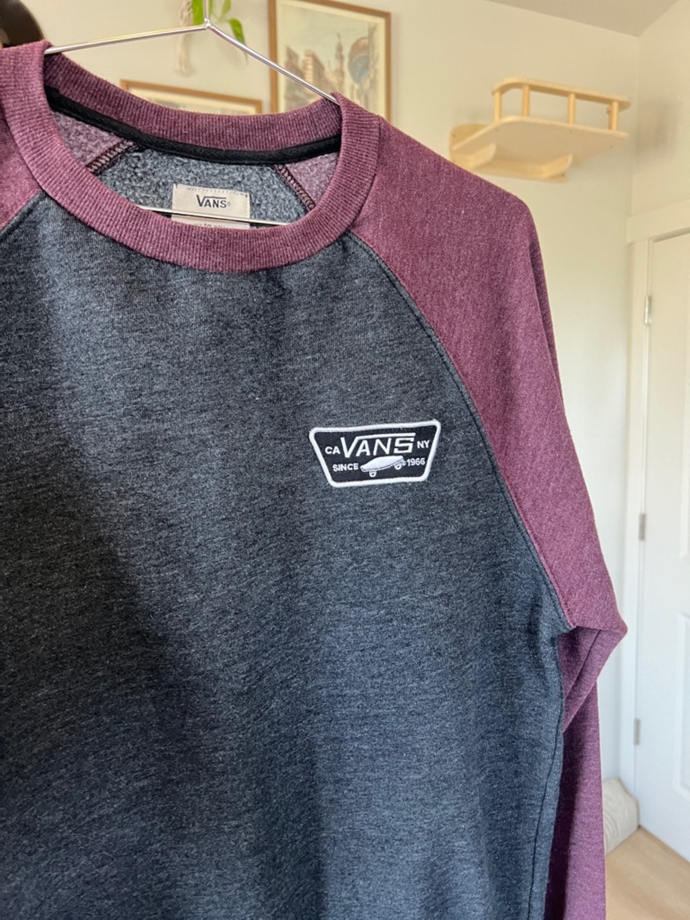 Men's Van's Off The Wall Crewneck Pullover Sweatshirt - Size M - Picture 4 of 7